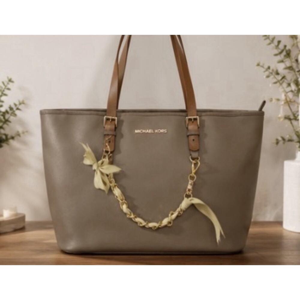 Michael Kors Large Saffiano Leather Tote Bag Taupe Brown Shoulder Purse Gold